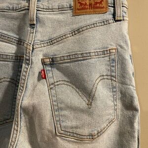 Levi’s ribcage straight jeans